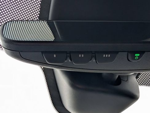 Used 2025 Honda Odyssey Touring image 12