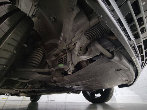 Used 1995 Mercedes-Benz E 320 Convertible image 31