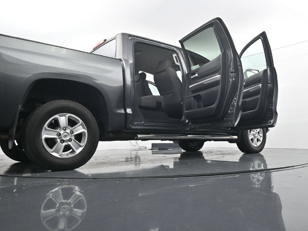 Used 2014 Toyota Tundra SR5 w/ SR5 Upgrade Package AWD/4WD image 43