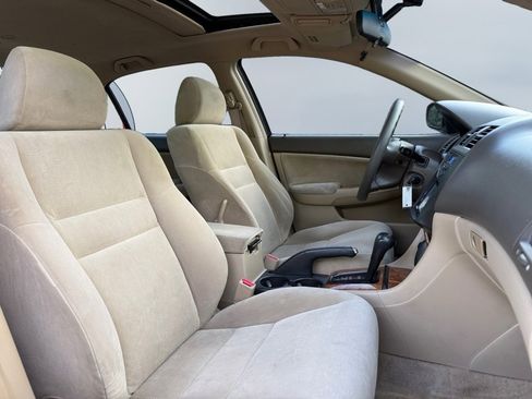 Used 2003 Honda Accord EX image 16