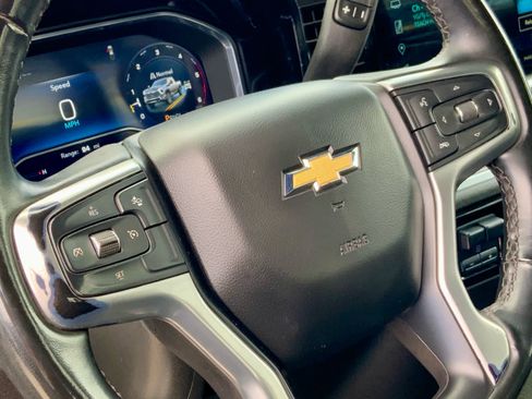 Used 2024 Chevrolet Silverado 2500 LT AWD/4WD image 42