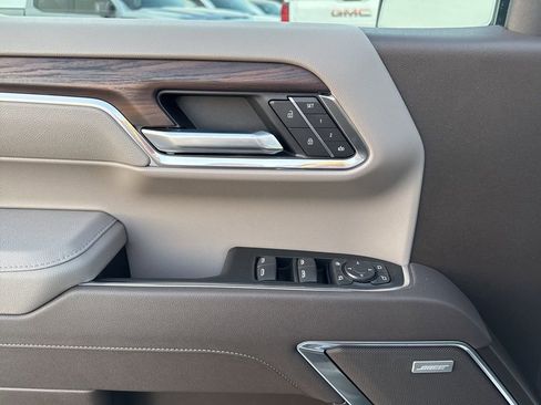 New 2026 GMC Sierra 1500 SLT w/ SLT Premium Plus Package image 13