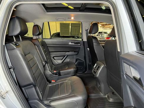 Used 2019 Volkswagen Atlas SEL Premium AWD/4WD image 13