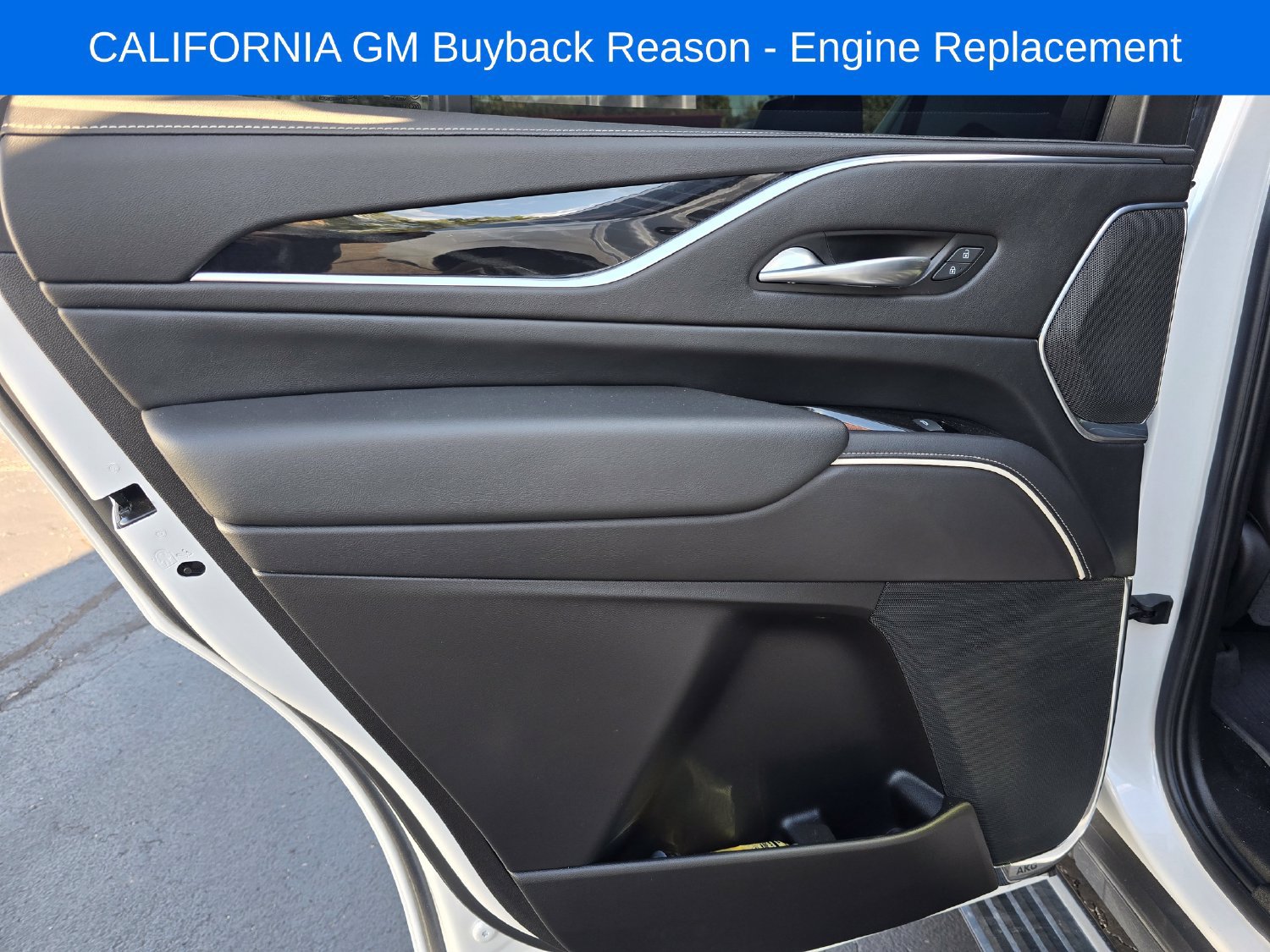 Used 2023 Cadillac Escalade Sport AWD/4WD image 16
