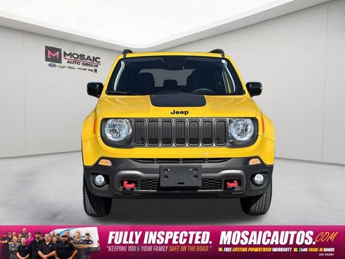 Used 2023 Jeep Renegade Trailhawk AWD/4WD image 2