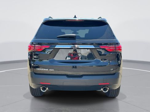 Used 2023 Chevrolet Traverse LT AWD/4WD image 6