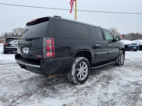 Used 2008 GMC Yukon XL Denali image 4