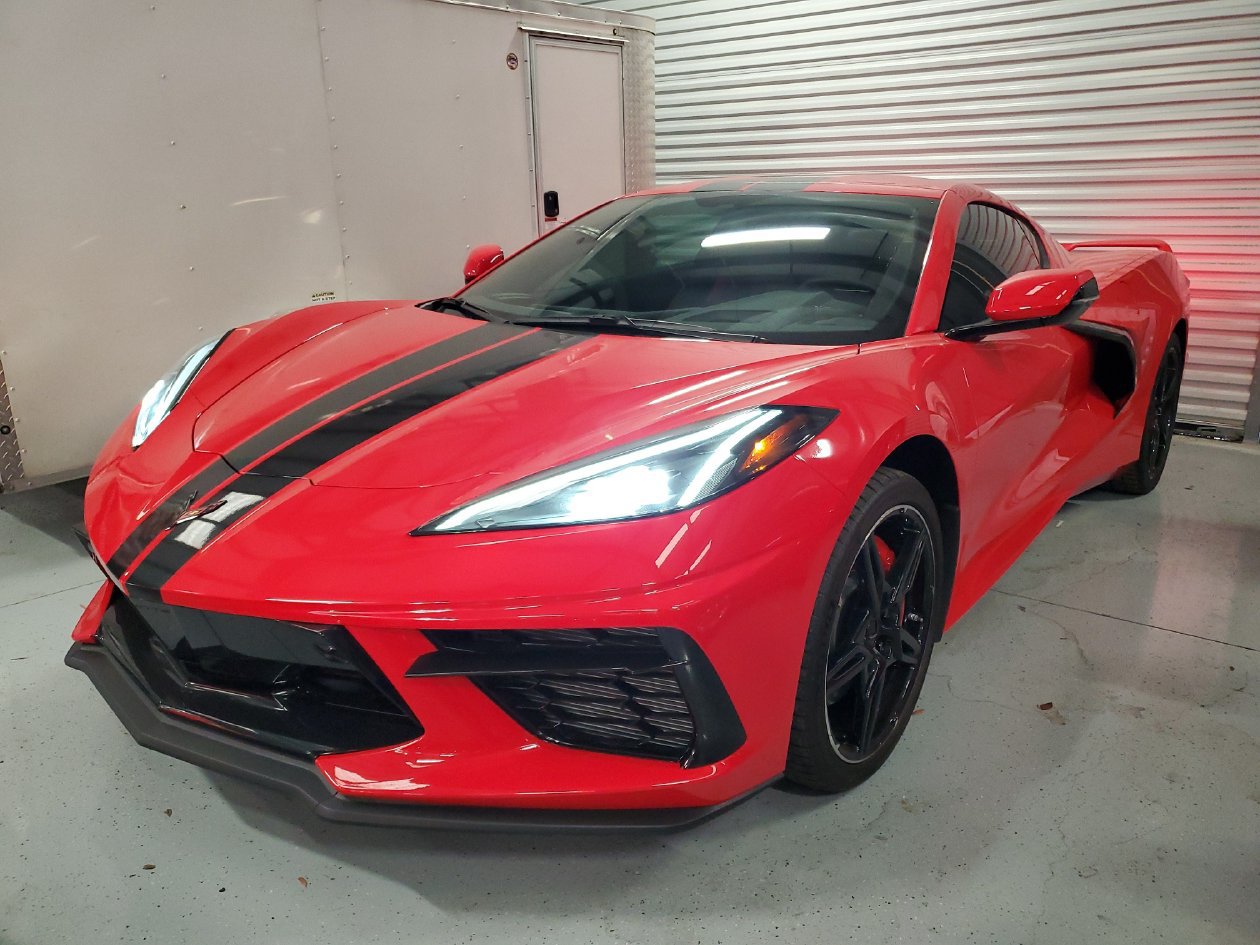 Used 2020 Chevrolet Corvette Stingray Preferred Cpe w/ 2LT Preferred Equipment Group RWD image 2
