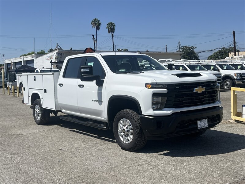 Used 2024 Chevrolet Silverado 2500 W/T w/ WT Fleet Convenience Package AWD/4WD image 1