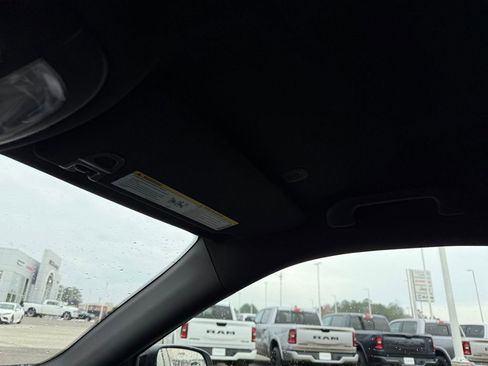 New 2026 Jeep Compass Latitude image 21