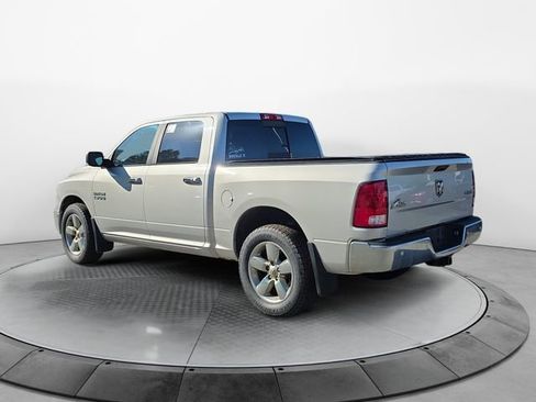 Used 2018 RAM 1500 Big Horn AWD/4WD image 3