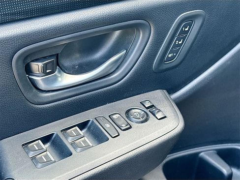 Used 2024 Honda Pilot Elite image 18