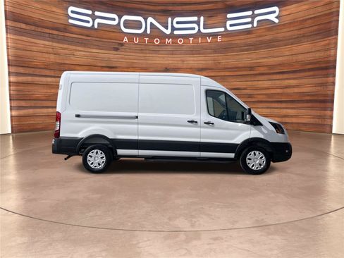 New 2026 Ford Transit 250 148 Medium Roof RWD image 6