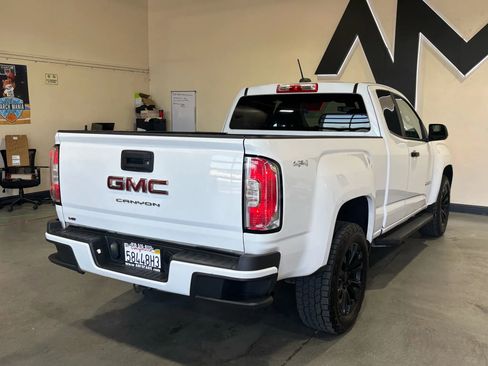 Used 2021 GMC Canyon Elevation Standard w/ Convenience Package image 5