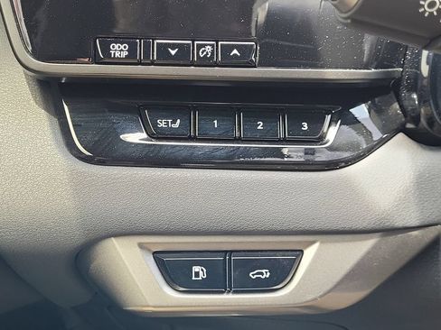 Used 2023 Lexus RX 500h F Sport AWD/4WD image 24