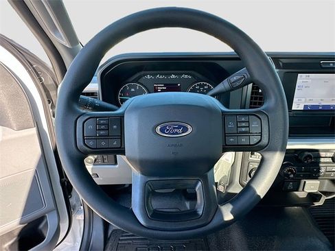 New 2026 Ford F550 4WD DRW image 7