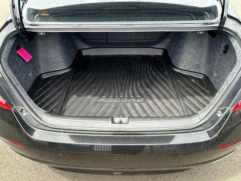 Used 2020 Honda Accord Touring image 34