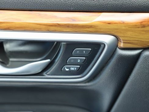 Used 2021 Honda CR-V EX-L image 14