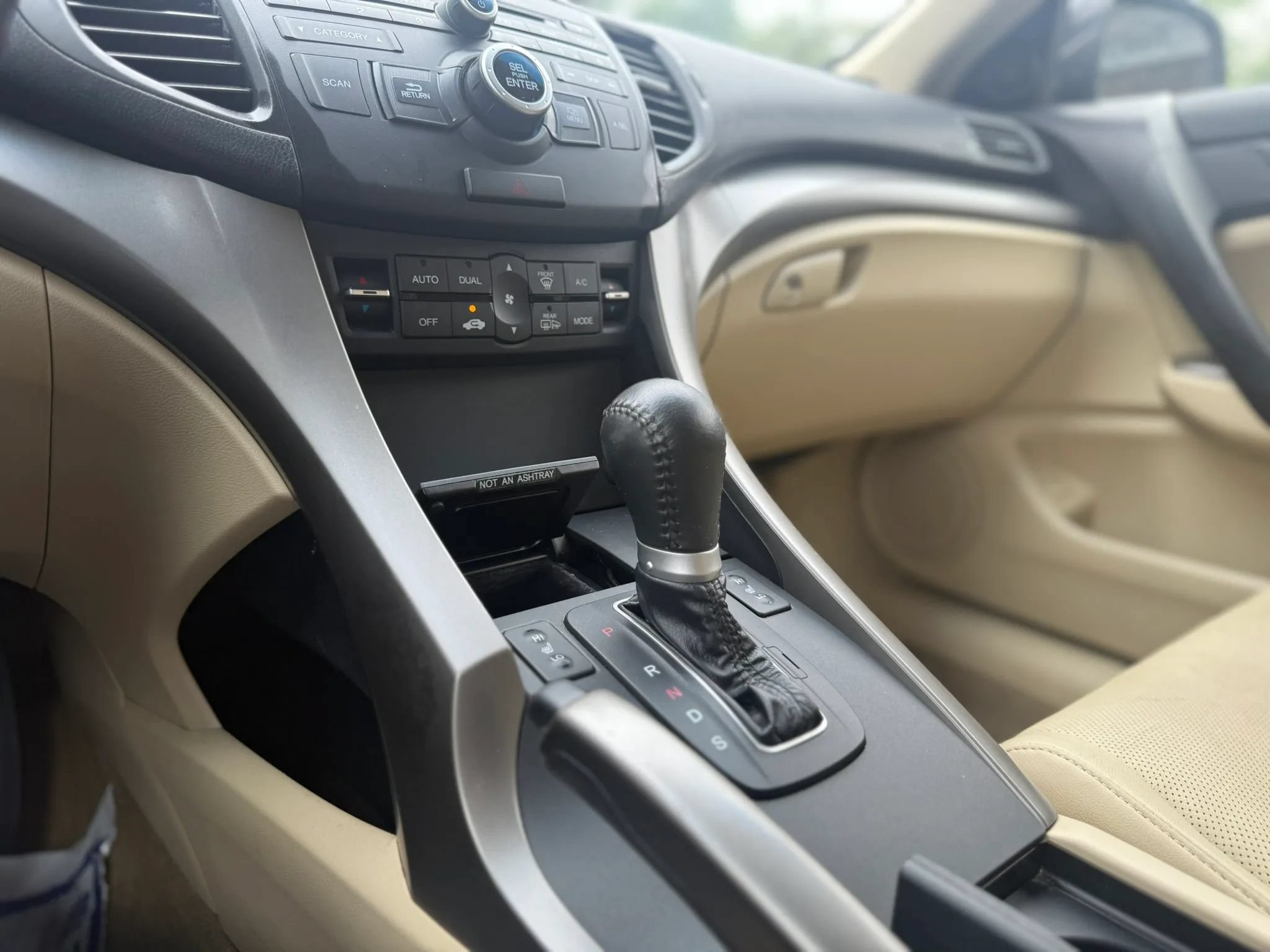 Used 2010 Acura TSX Sedan FWD image 21