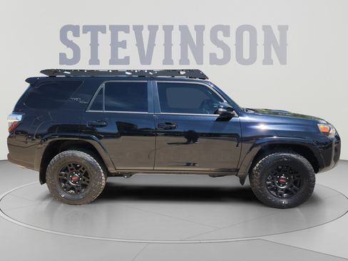 Used 2022 Toyota 4Runner TRD Off-Road Premium w/ Moonroof Package AWD/4WD image 6