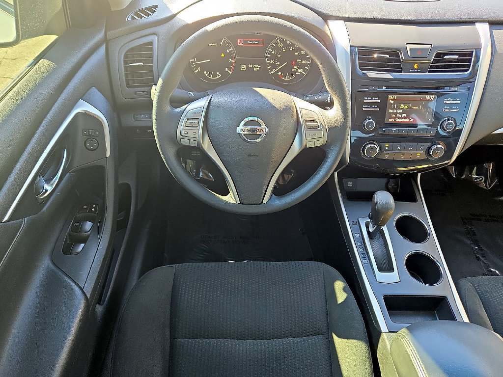 Used 2015 Nissan Altima 2.5 S w/ Special Edition Package FWD image 12