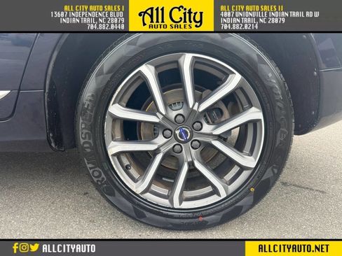 Used 2017 Volvo XC60 T6 Dynamic w/ Preferred Option Package AWD/4WD image 37