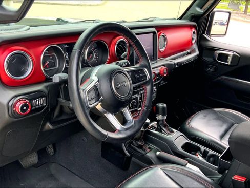 Used 2021 Jeep Wrangler Unlimited Rubicon AWD/4WD image 18