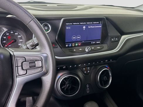 Used 2021 Chevrolet Blazer LT FWD image 18