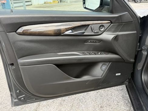 Used 2017 Cadillac CT6 Premium Luxury w/ Comfort Package image 11