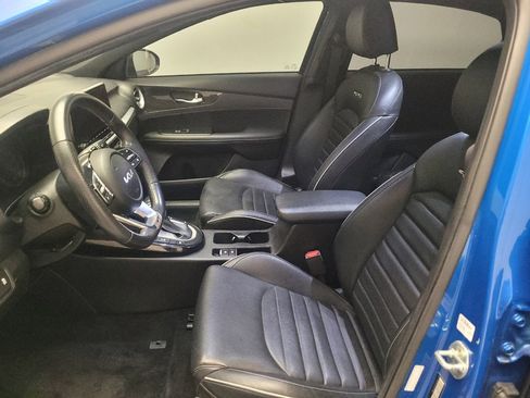 Used 2023 Kia Forte GT-Line w/ GT-Line Premium Package image 17