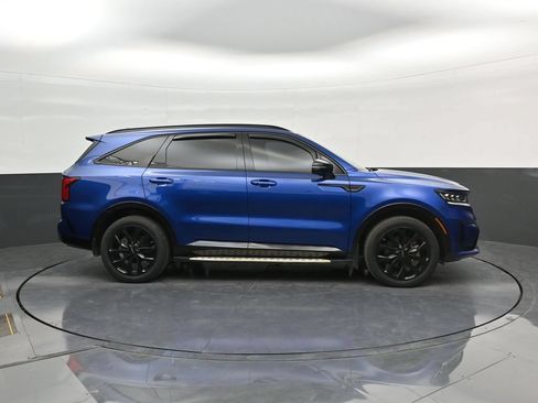 Used 2023 Kia Sorento SX AWD/4WD image 9