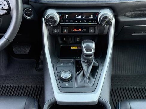 Used 2024 Toyota RAV4 XSE w/ Advanced Technology Package AWD/4WD image 18