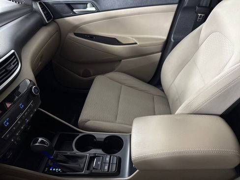 Used 2019 Hyundai Tucson SEL w/ Cargo Package image 18