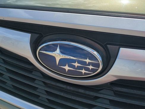 Used 2020 Subaru Forester Premium image 13