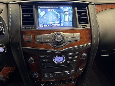 Used 2017 INFINITI QX80 4WD w/ Deluxe Technology Package image 23