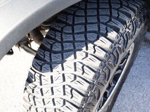 Used 2022 Ford Bronco Badlands image 24