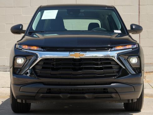 Used 2026 Chevrolet TrailBlazer LS FWD image 6