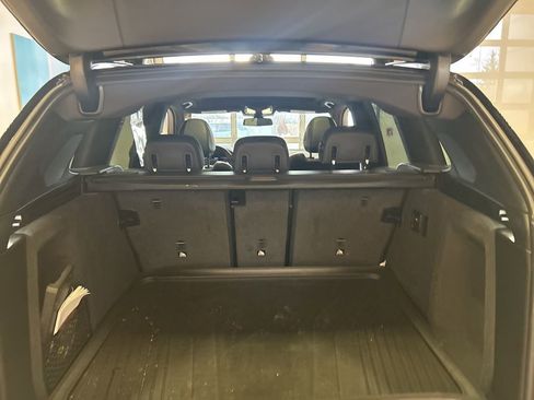 Used 2024 BMW X3 M40i w/ Premium Package image 16