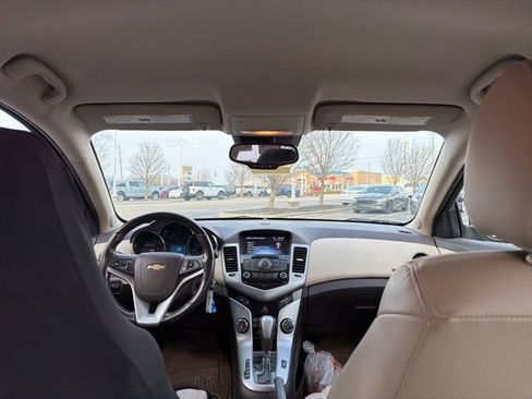Used 2014 Chevrolet Cruze Diesel image 13