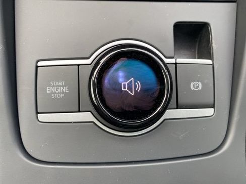 New 2026 Volkswagen Tiguan SE AWD/4WD image 40