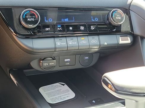 New 2026 Hyundai Elantra Sport FWD image 13
