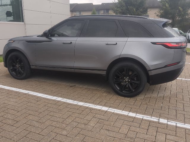 Used 2020 Land Rover Range Rover Velar R-Dynamic S AWD/4WD image 3