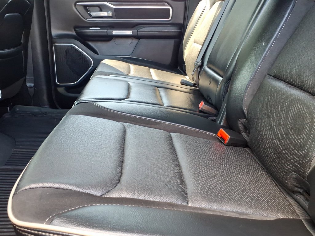 Used 2023 RAM 1500 Laramie AWD/4WD image 14