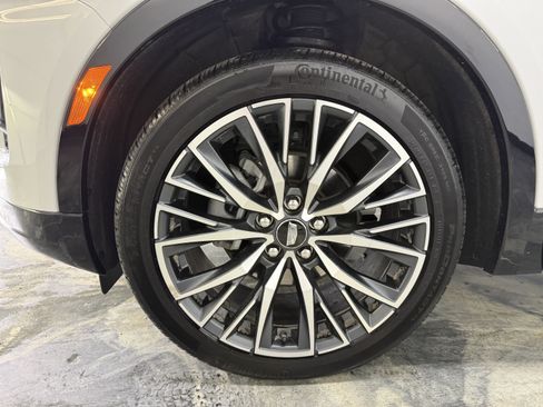 Used 2024 Cadillac XT4 Sport AWD/4WD image 26