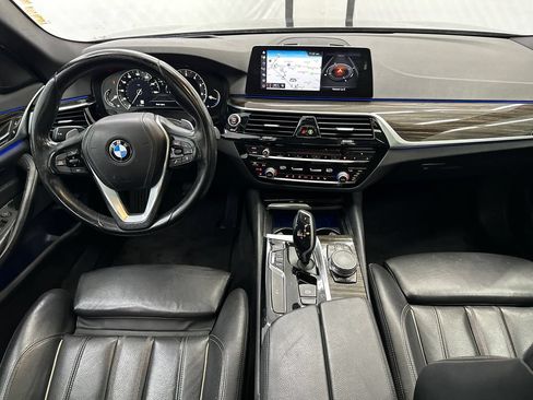 Used 2018 BMW 530i xDrive AWD/4WD image 22