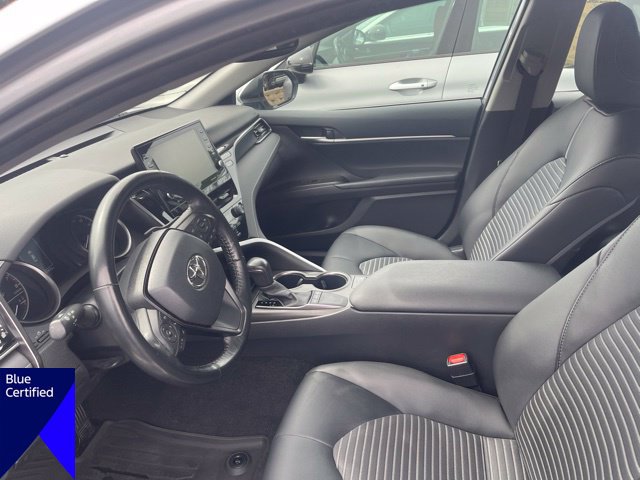 Used 2024 Toyota Camry SE w/ Cold Weather Package FWD image 8