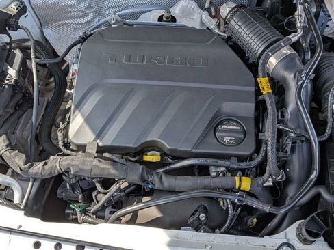 Used 2025 Buick Envista Sport Touring image 29