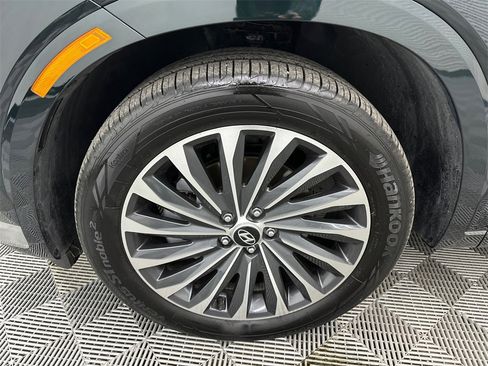 Used 2025 Hyundai Palisade Calligraphy image 13