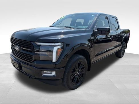 Used 2025 Ford F150 Platinum AWD/4WD image 3