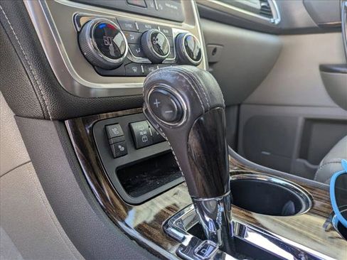 Used 2014 GMC Acadia Denali image 11